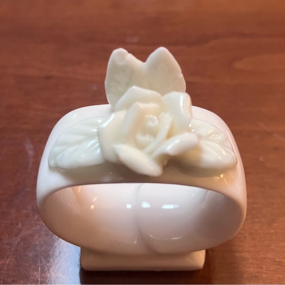 VTG (8) Porcelain Ceramic Floral Pastel Spring Napkin Holders Easter Mothers Day - Picture 8 of 9